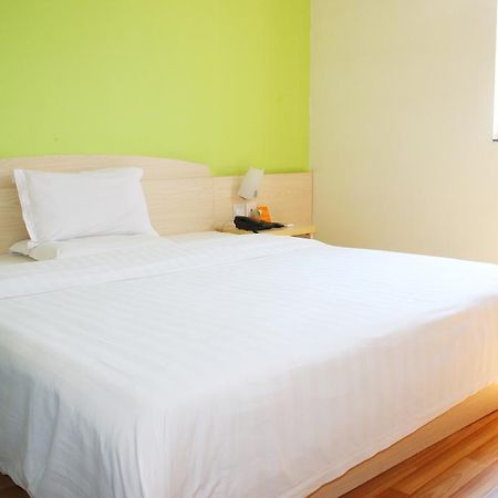 7Days Inn Shanghai Songjiang District Eksteriør billede
